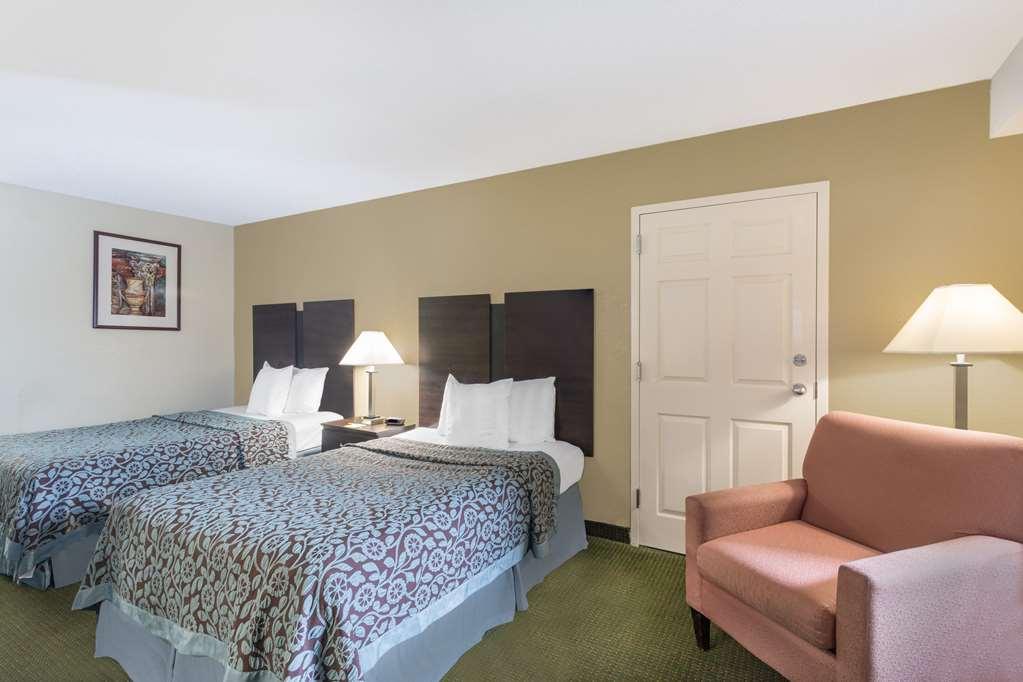 Days Inn & Suites By Wyndham Columbia Airport West Columbia Zimmer foto